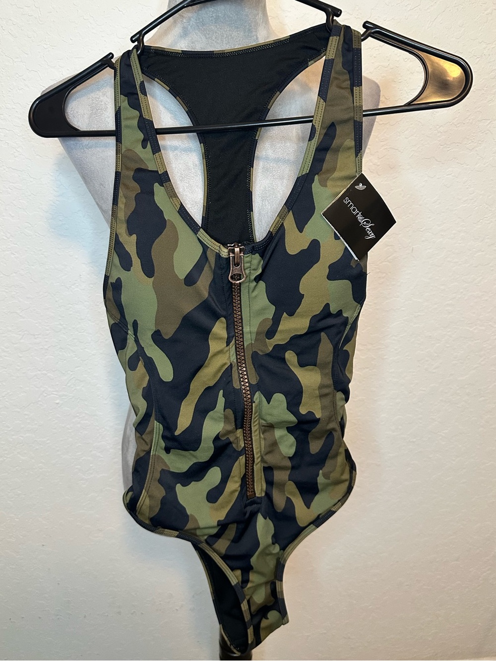 Smart & Sexy Swim Camo Zip Front One Piece Swimsuit Small